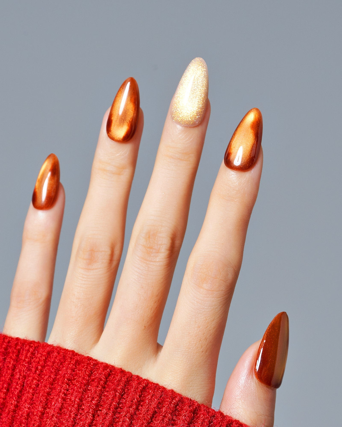 KOSBLING nail studio — Cat Eye / Cinnamon Gold