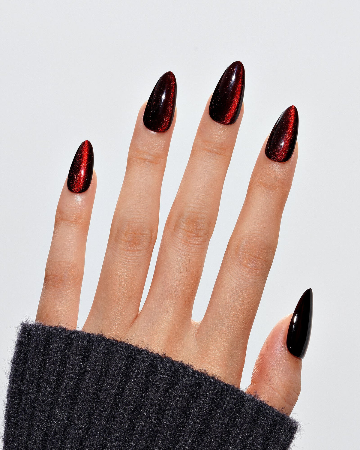 KOSBLING nail studio — Cat Eye / Velvet Night+