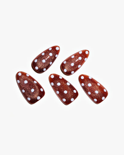 KOSBLING nail studio — Cat Eye / Toffee Spots