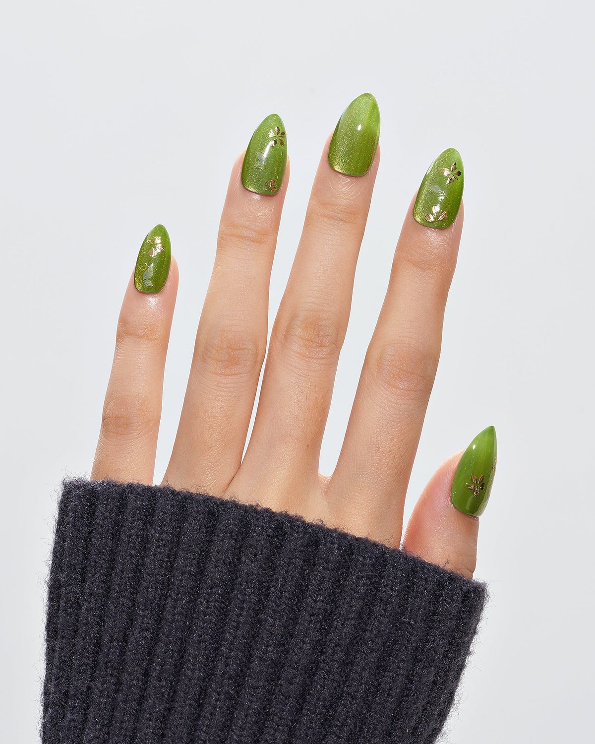 KOSBLING nail studio — Cat Eye / Tender Bloom