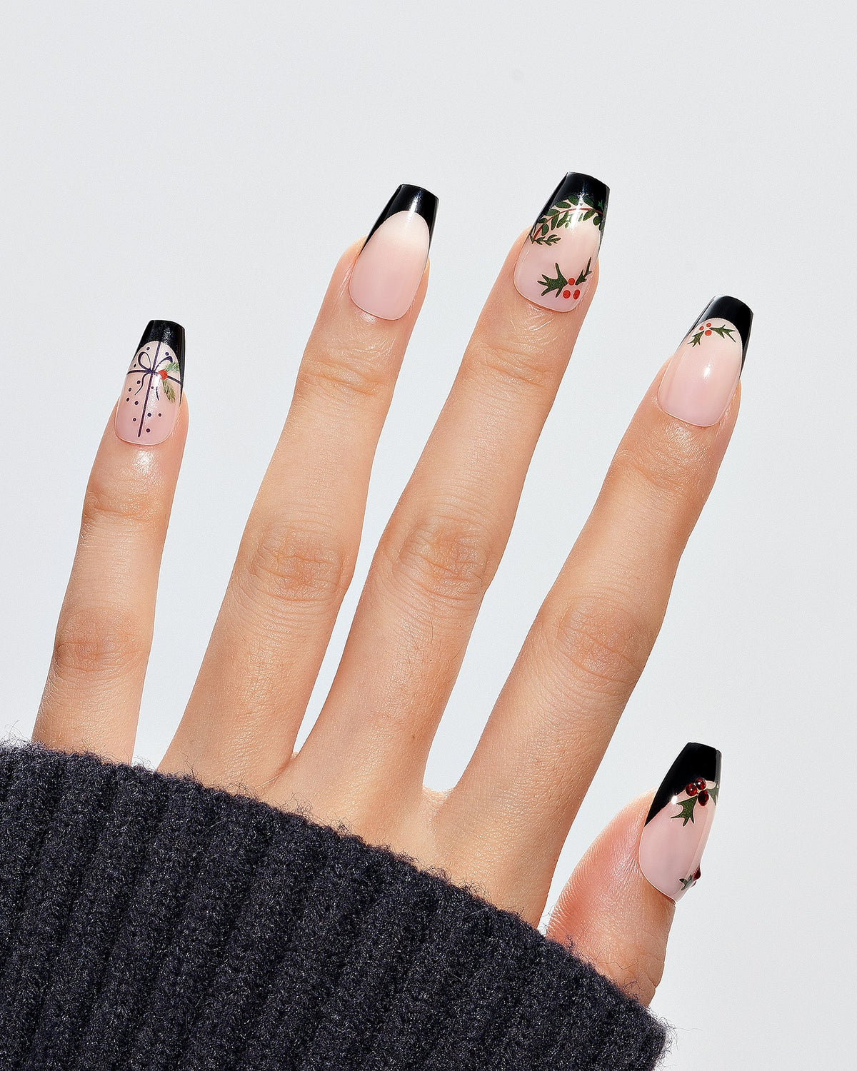 KOSBLING nail studio — Holly Glam / Shrot Coffin