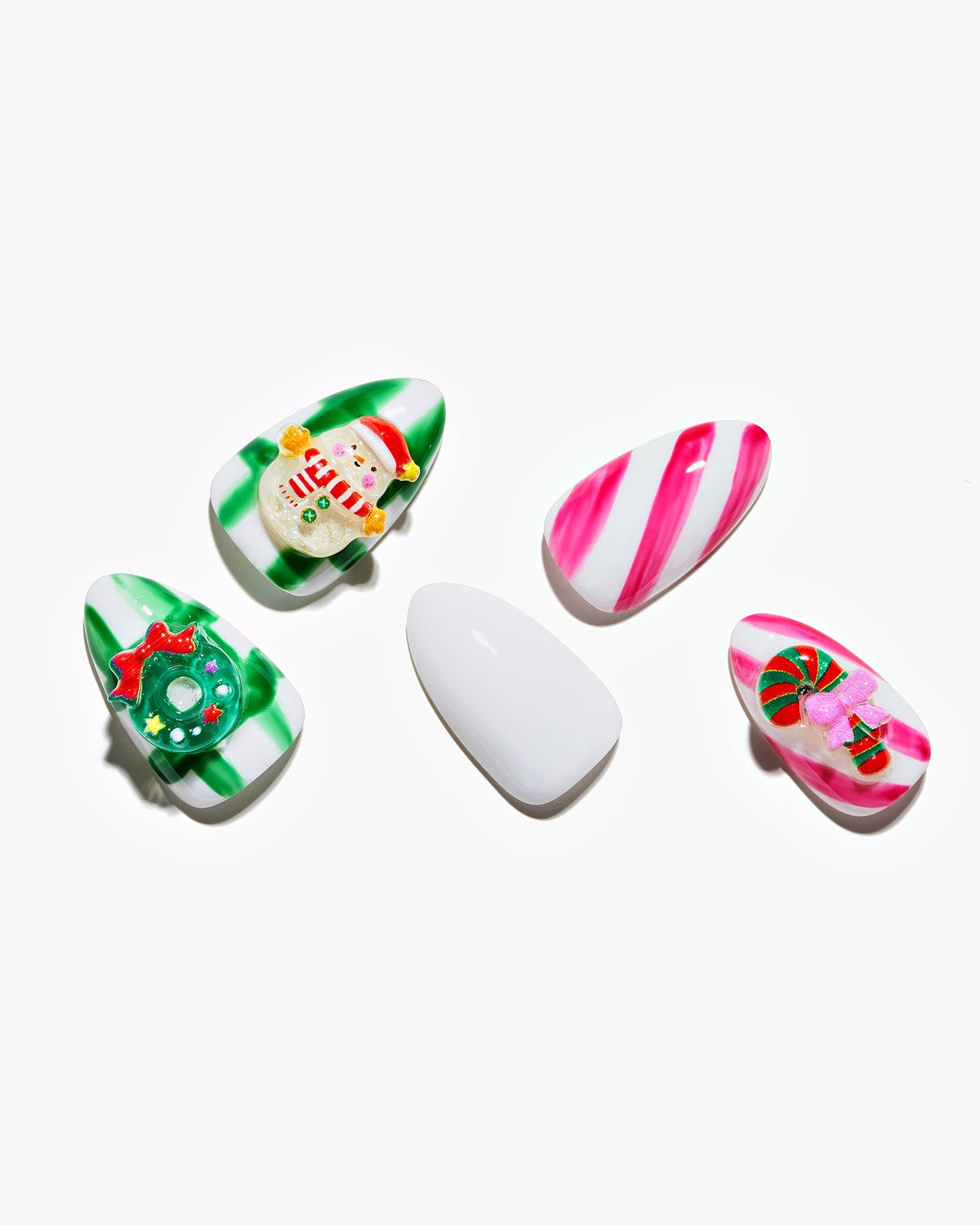 KOSBLING nail studio — Festive Joy / Short Almond