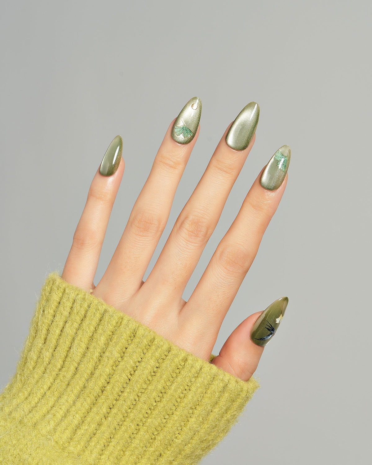 KOSBLING nail studio — Cat Eye / New Life