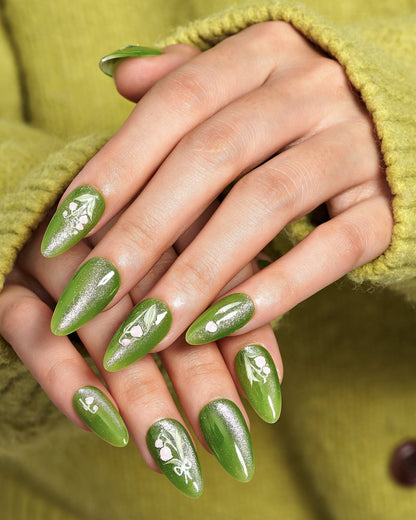 KOSBLING nail studio — Cat Eye / Petal Beam