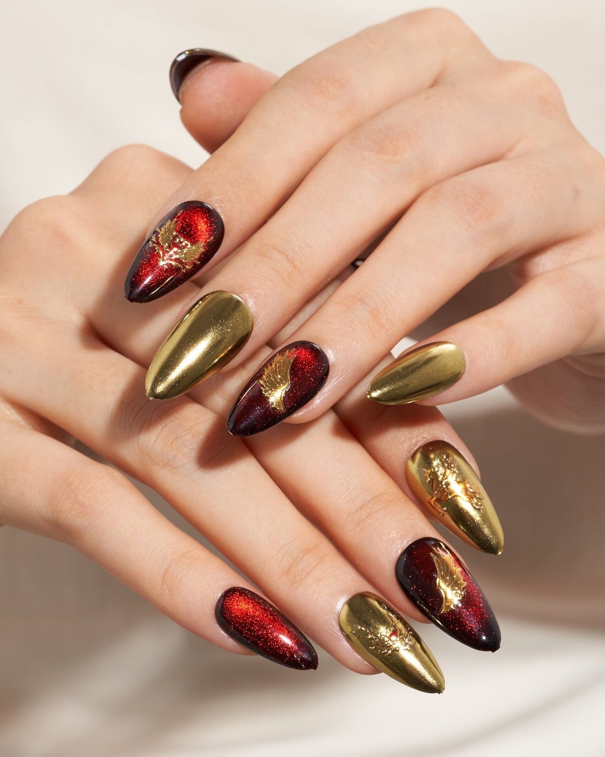 KOSBLING nail studio — Cat Eye / Vampire Gold