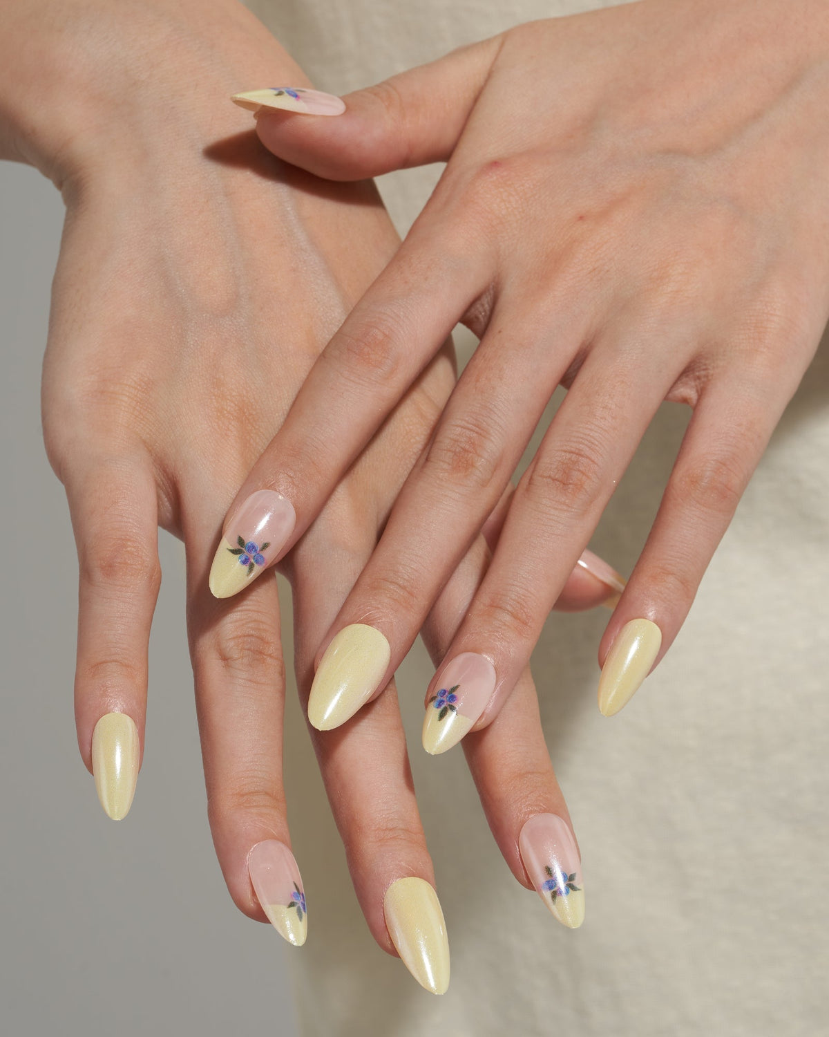 KOSBLING nail studio — Blueberry Lemonade