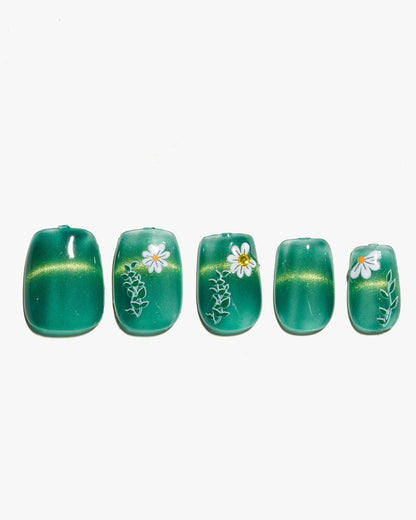 KOSBLING nail studio — Cat Eye / Emerald Meadow / Short Square