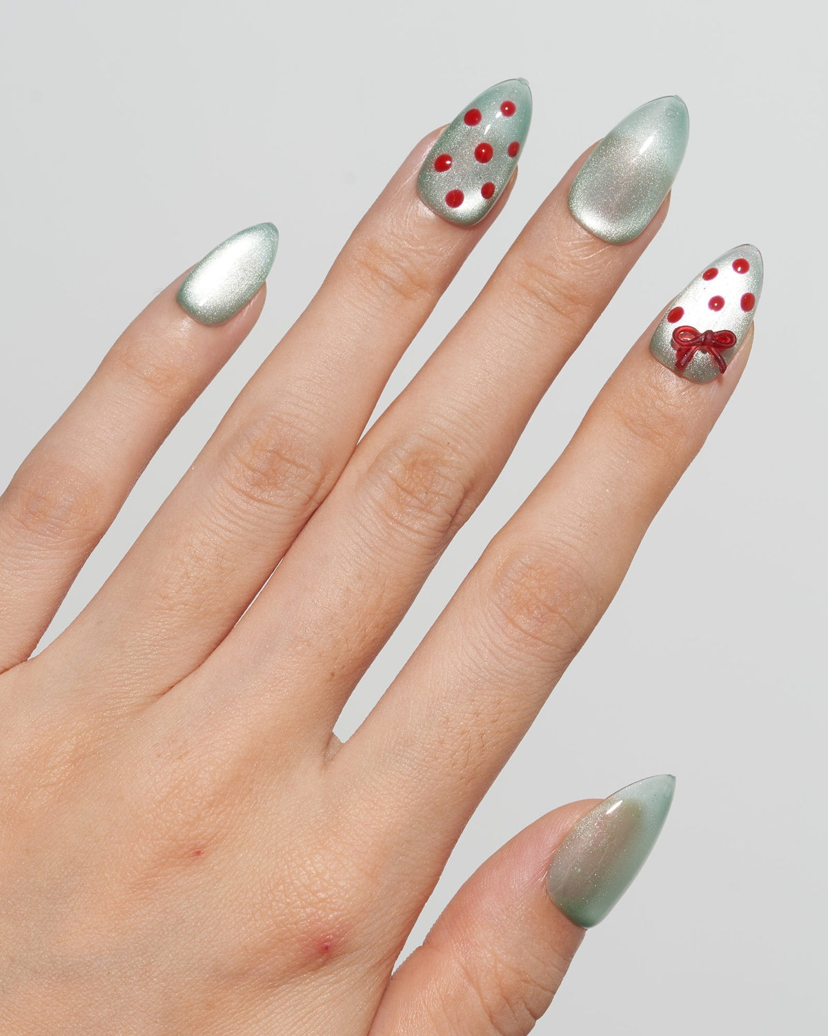 KOSBLING nail studio — Cat Eye / Cherry Mint