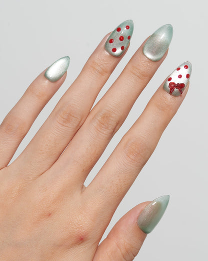 KOSBLING nail studio — Cat Eye / Cherry Mint
