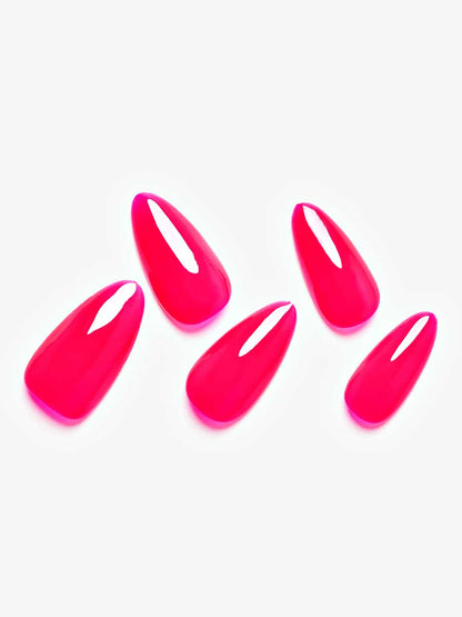 KOSBLING nail studio — Temptation / Almond
