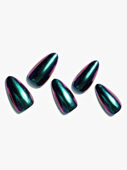 KOSBLING nail studio — Mystic Green