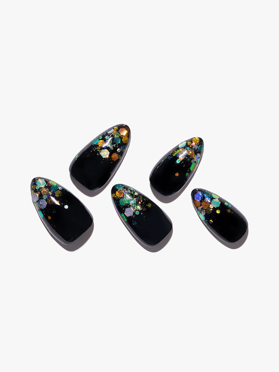 KOSBLING nail studio — Black Swan