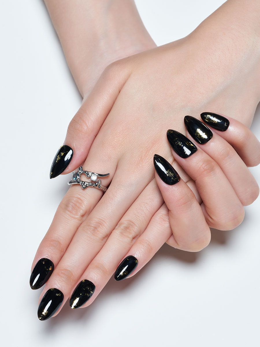 KOSBLING nail studio — Black Metal / Short Almond