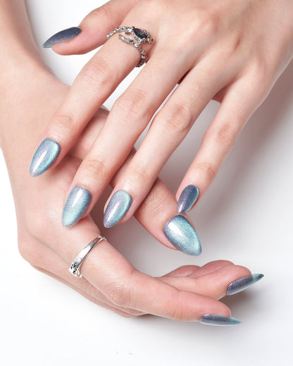 KOSBLING nail studio — Cat Eye / Ocean Blue