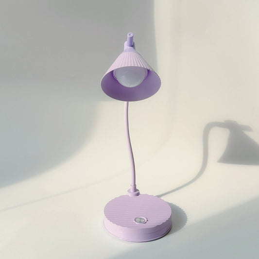 Carrier -Lamp - kosbling-carrier-desk-lamp