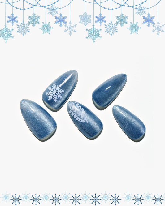 Cat Eye / Arctic Aurora — Handmade Nails - kosbling-kb-design-reference