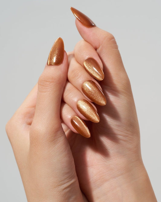 Cat Eye / Cappuccino — Handmade Nails - kosbling-kb-design-reference