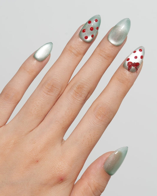 Cat Eye / Cherry Mint — Handmade Nails - kosbling-kb-design-reference