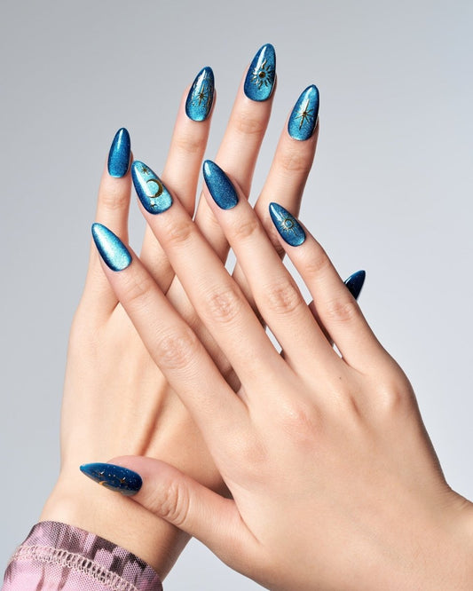 Cat Eye / Moonstone Magic+ — Handmade Nails - kosbling-kb-design-reference