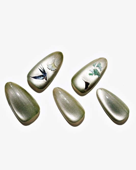 Cat Eye / New Life — Handmade Nails - kosbling-kb-design-reference