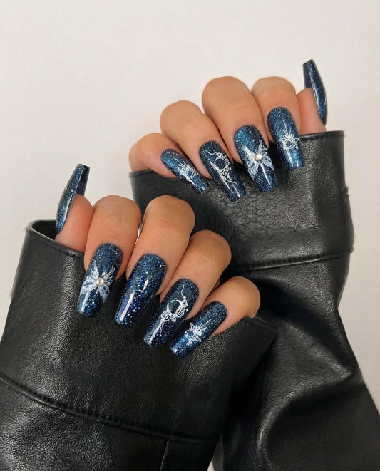 Cat Eye / Polar Night / Medium Long Coffin+ — Handmade Nails - kosbling-kb-design-reference