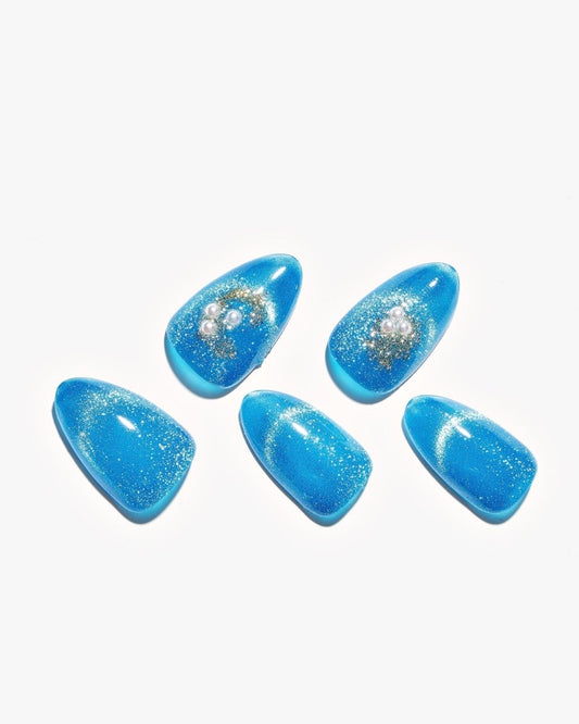 Cat Eye / Sea Foam — Handmade Nails - kosbling-kb-design-reference