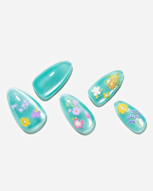 Cat Eye / Spring Ivy / Short Almond — Handmade Nails - kosbling-kb-design-reference