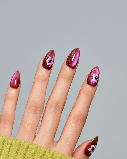 Cat Eye / Velvet Bloom — Handmade Nails - kosbling-kb-design-reference