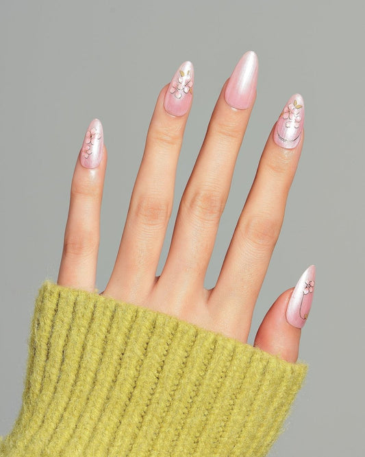 Cherry Kiss — Handmade Nails - kosbling-kb-design-reference