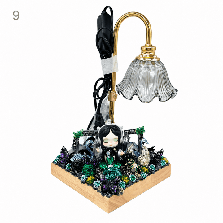 Handmade Decoden Desk Lamp - kosbling-creator-pick