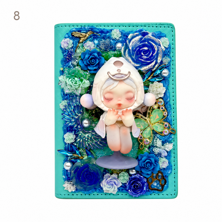 Kosbling In Stock- Passport booklet - kosbling-creator-pick