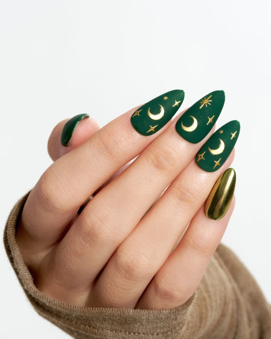 Medieval Moon — Handmade Nails - kosbling-kb-design-reference
