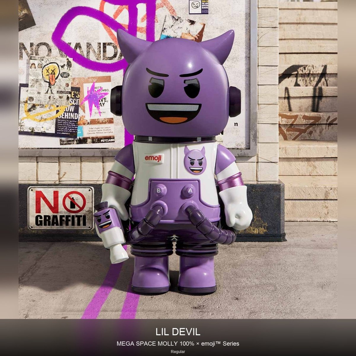 MEGA SPACE MOLLY 100% × emoji ™ Series - kosbling-ip-molly
