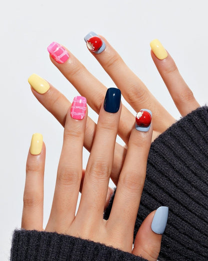 Winter Snuggle — Handmade Nails - kosbling-kb-design-reference